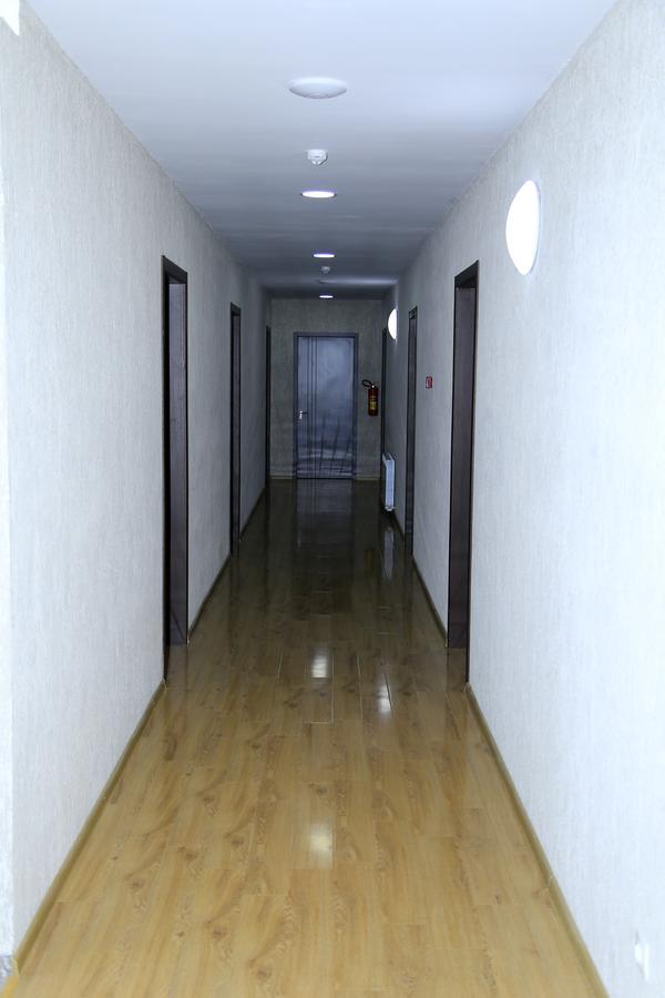 Iveria Hotel Khashuri Esterno foto
